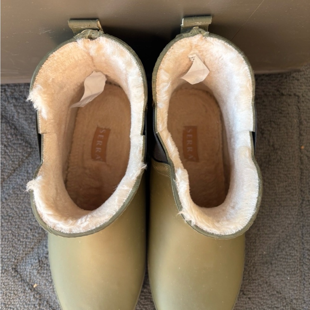 Serra Olive Green Fur-Lined Winter Boots